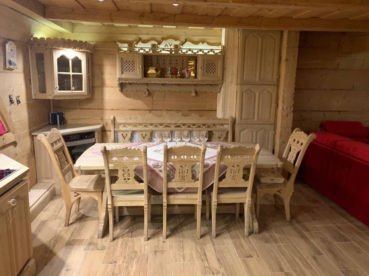 Krupówki Z Widokiem Na Giewont Zakopane
