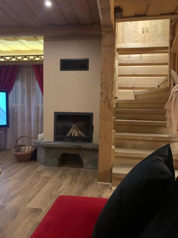 Krupówki Z Widokiem Na Giewont Zakopane